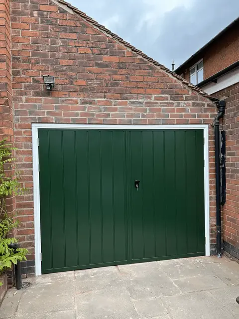 Select Garage Doors Single Skin Side Hinged (Stamford)